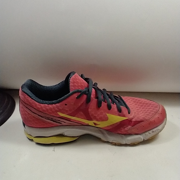 Mizuno Wave Rider 17 Running Shoes Women's sz 8.5. - Picture 6 of 10
